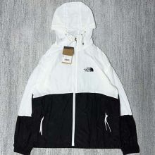 2025/26 TTHE NORTH FACE Windbreaker