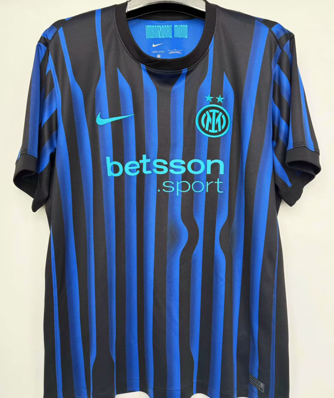 Inter Milan Local Versión Aficionado 2025/26
