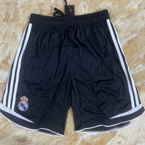 2006/07 RM Away Black Retro Shorts Pants