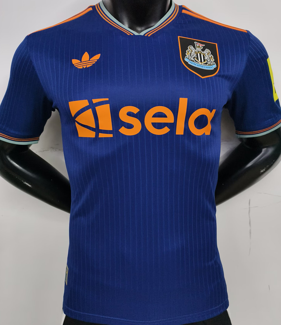 2025/26 Newcastle United Tercera Blue Versión Jugador