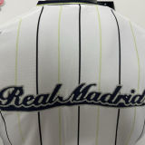 2025/26 RM White Baseball Player Version T-Shirt  硅胶版