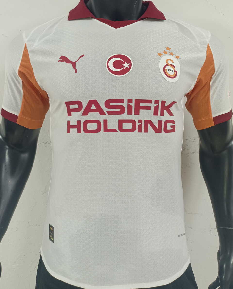 2025/26 Galatasaray Visitante White Versión Jugador