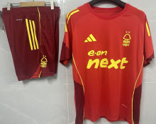 2025/26 Nottingham Forest Red Training Jersey (A Set)