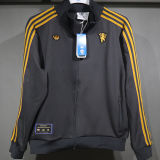 2025/26 M Utd Black Retro style Jacket Tracksuit