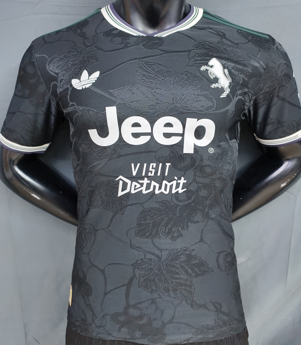 2025/26 Juventus Tercera Black Versión Jugador