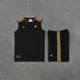 2025/26 M Utd Black Vest Training Jersey(A Set)