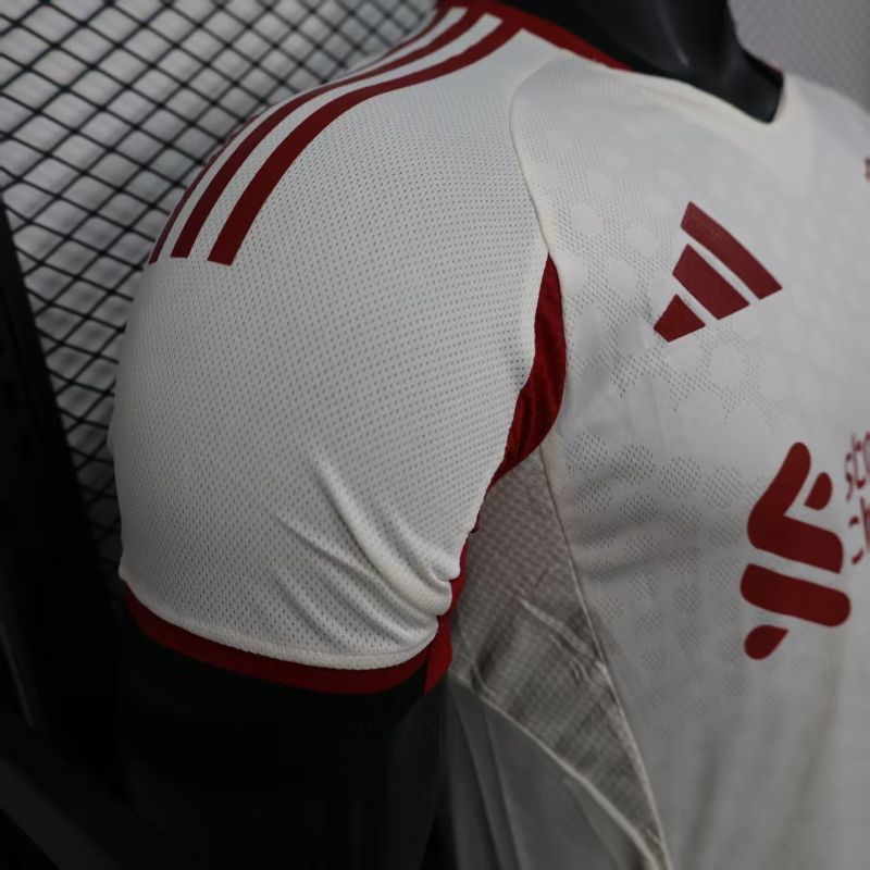 Liverpool Visitante Versión Aficionado 2025/26 (Blanca) 8