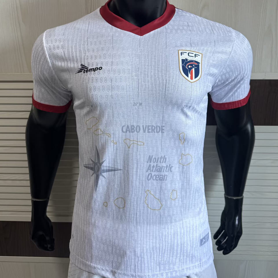 2025 Cabo Verde Visitante White Versión Jugador