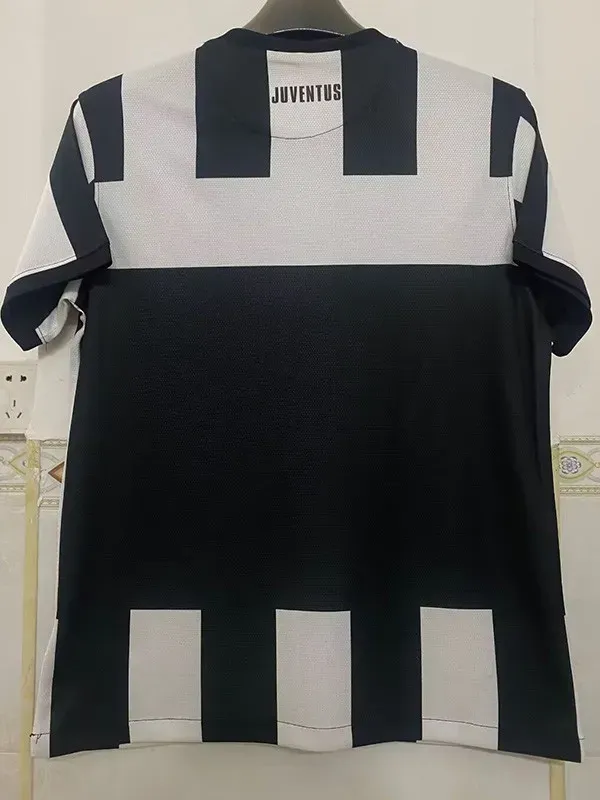 Juventus Retro 2012/13 Local 2