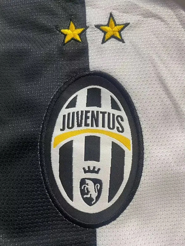 Juventus Retro 2012/13 Local 4