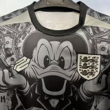 2026 England Special Edition Fans Soccer Jersey 唐老鸭