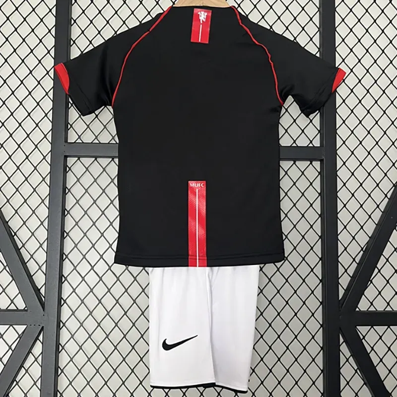 Man Utd Retro 2007/08 Visitante 2