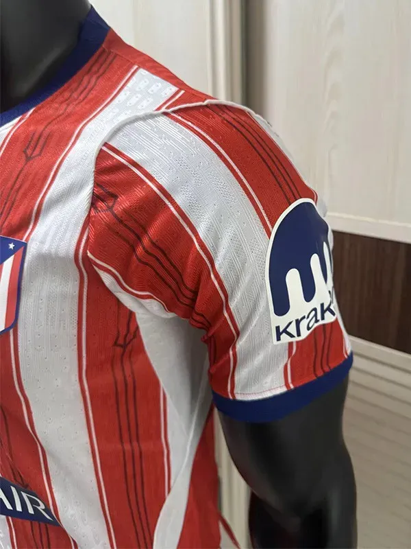 Atletico Madrid Local Versión Jugador 2026/27 4