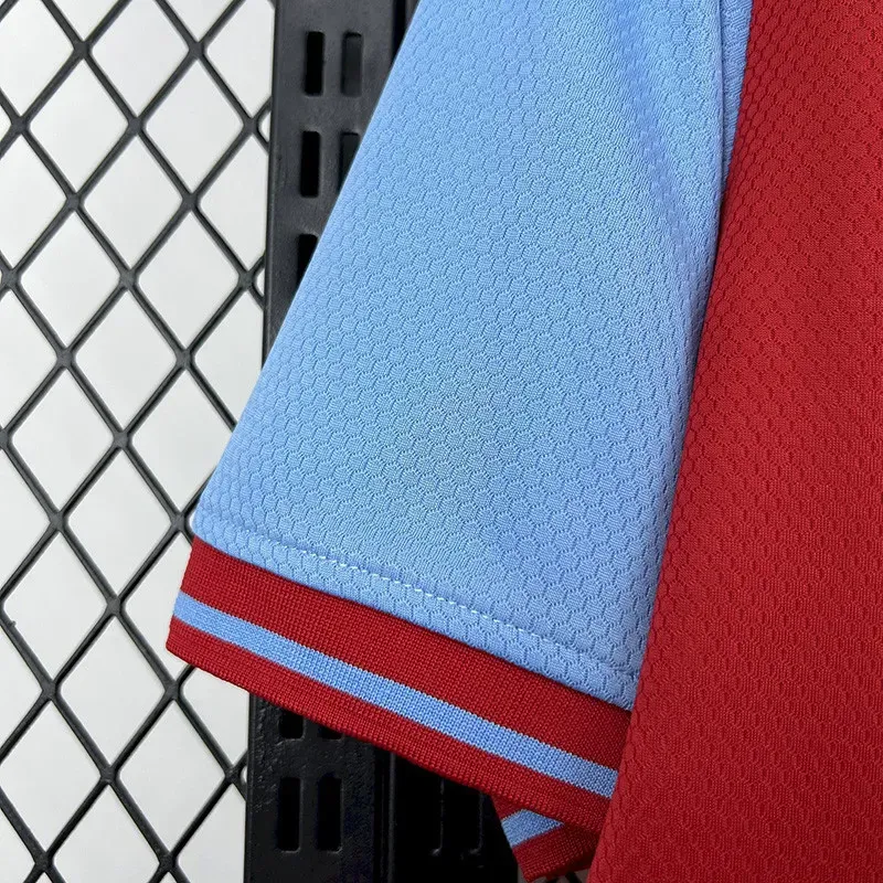 West Ham Local Versión Aficionado 2025/26 7
