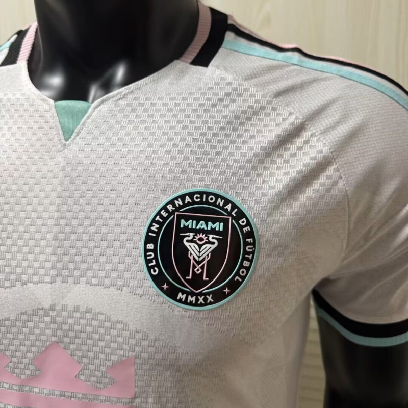 Inter Miami Tercera Versión Jugador 2026/27 (Blanca) 4