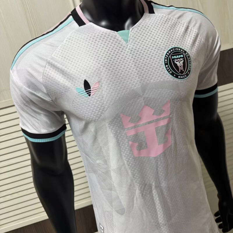 Inter Miami Tercera Versión Jugador 2026/27 (Blanca) 9