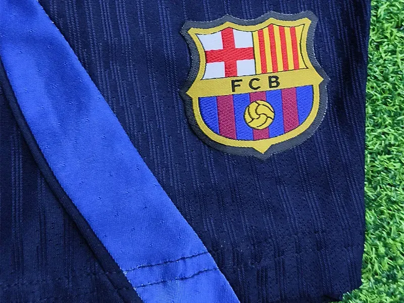 FC Barcelona Local Kids 2026/27 9
