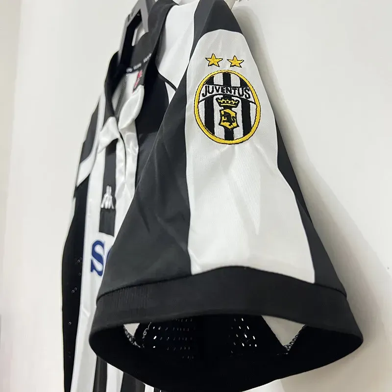 Juventus Retro 1997/98 Local 5