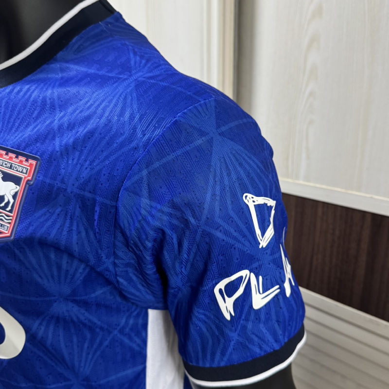 Ipswich Town Local Versión Jugador 2026/27 (Azul) 5