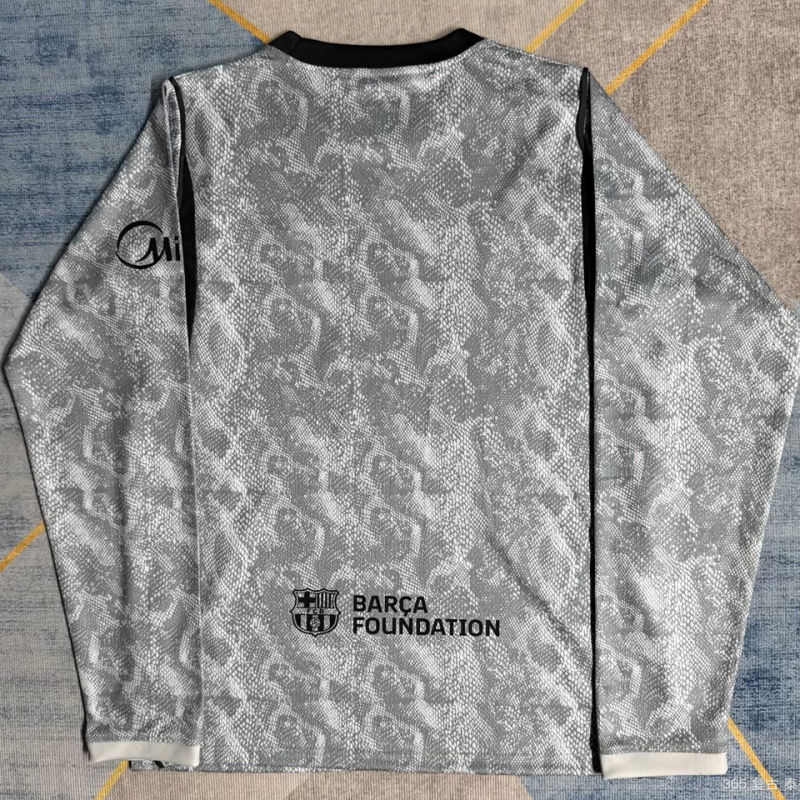 FC Barcelona Portero Versión Aficionado 2026/27 (Gris) 2