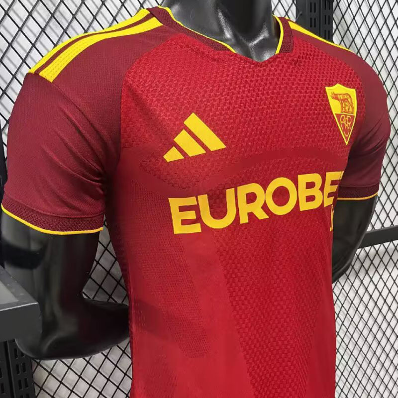 AS Roma Local Versión Jugador 2026/27 (Roja) 8