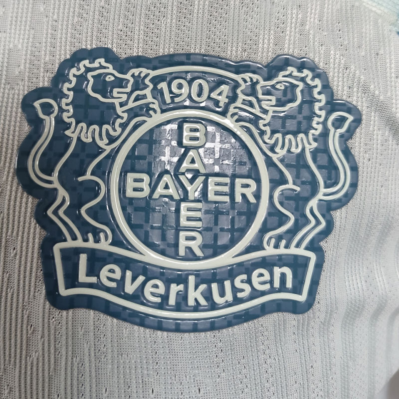 Bayer Leverkusen Visitante Versión Jugador 2026/27 3