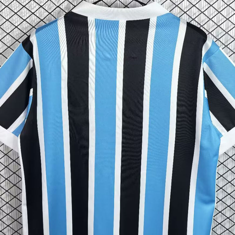 Gremio Retro 1981 Local 4
