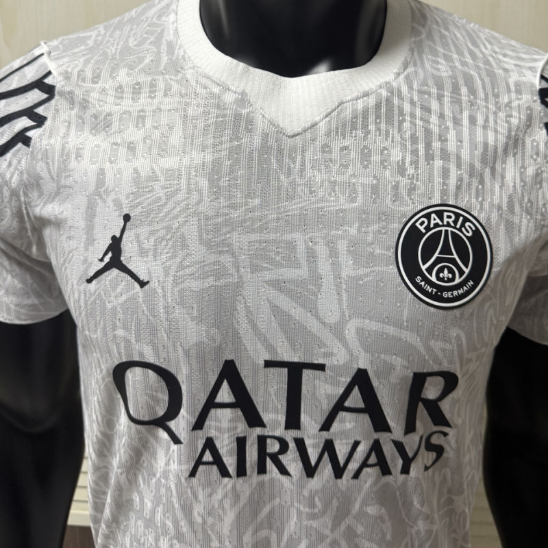 Paris Saint-Germain Local Versión Jugador 2026/27 3