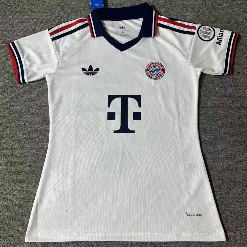 Bayern Munich Visitante Versión Aficionado 2026/27 (Blanca)