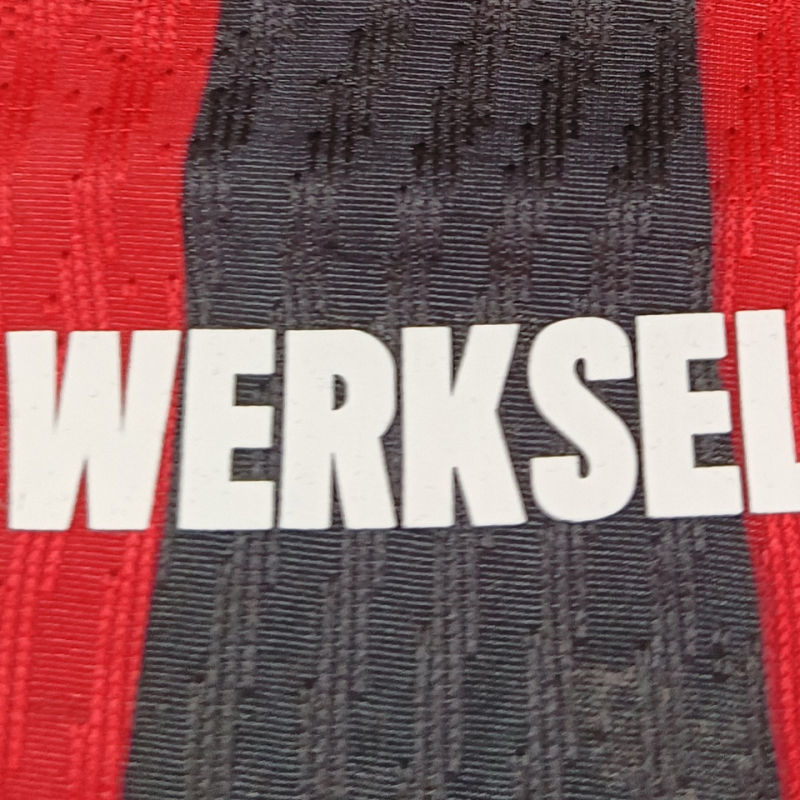 Bayer Leverkusen Local Versión Jugador 2026/27 7