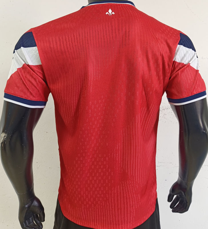 Lille Local Versión Jugador 2026/27 (Roja) 2