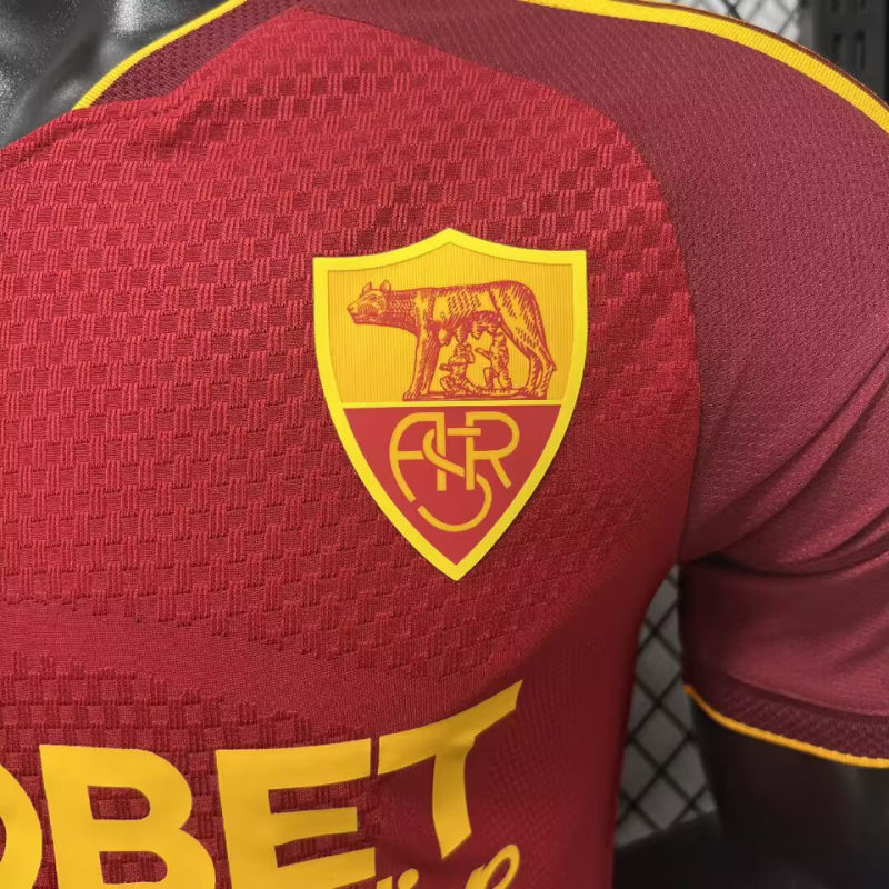 AS Roma Local Versión Jugador 2026/27 (Roja) 5