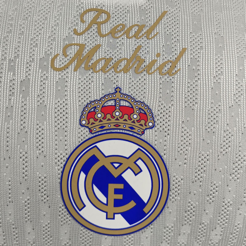 Real Madrid Local Versión Jugador 2026/27 3