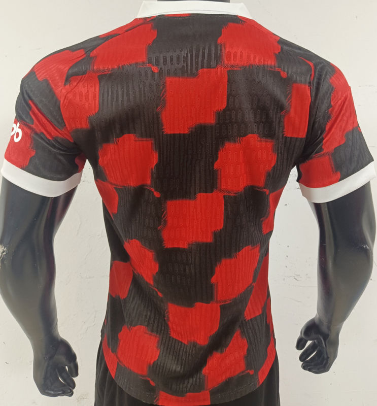 Fulham Visitante Versión Jugador 2026/27 (Roja) 2