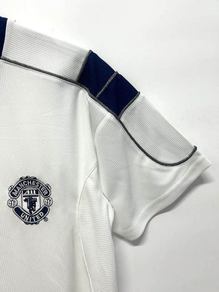 Manchester United Away Retro Jersey 2000/01