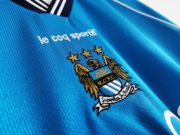 Manchester City Home Retro Jersey 99/01