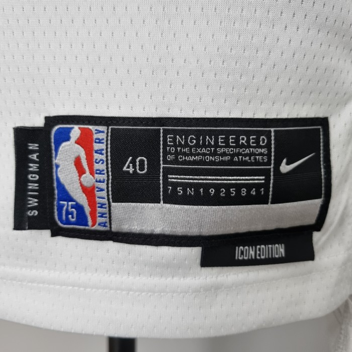D'Angelo Russell Minnesota Timberwolves 75th Anniversary 2022 Swingman Jersey White