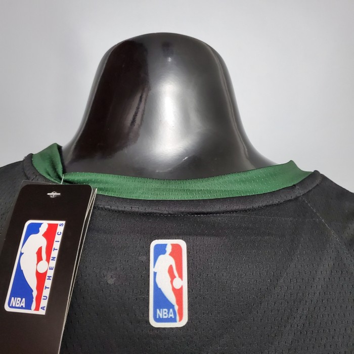 Giannis Antetokounmpo Milwaukee Bucks Swingman Jersey Black