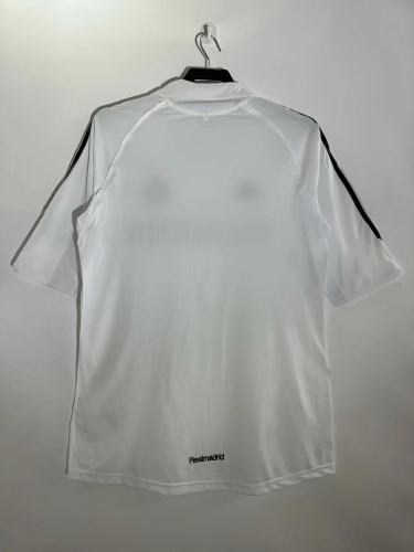 Real Madrid Home Retro Jersey 2005/06