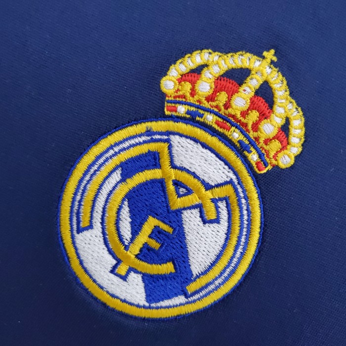 Real Madrid Away Retro Jersey 2005/06