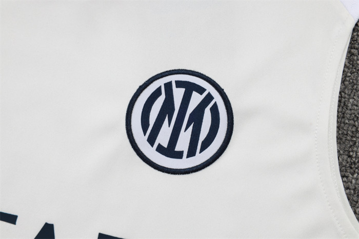 Inter Milan Training Jersey 24/25