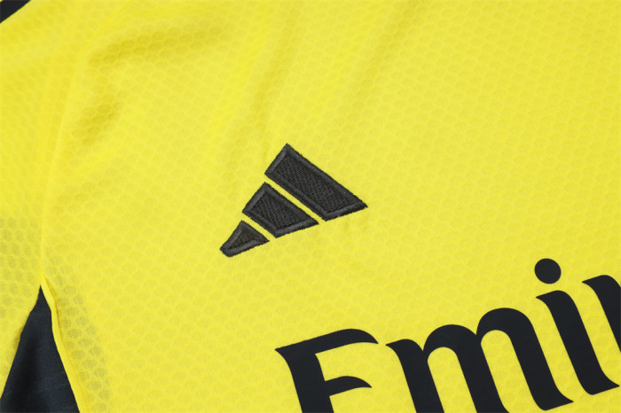 Real Madrid Training Short sleeve jersey 25/26