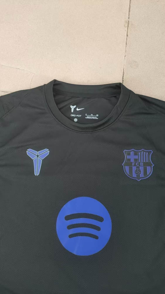 Barcelona x Kobe Bryant Pre-Match away Men Jersey 25/26