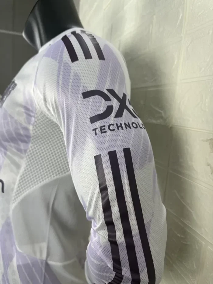 Manchester United Away Long Sleeve Player Jersey 25/26