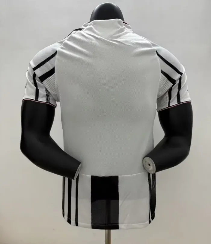 Juventus Home Player Jersey 25/26