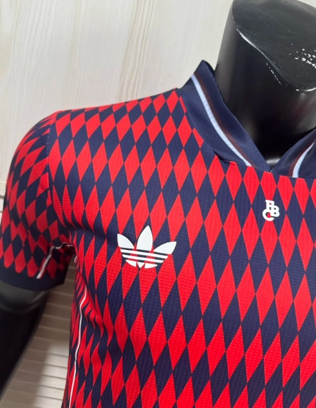 Bayern Munich Man Player version Jersey 25/26