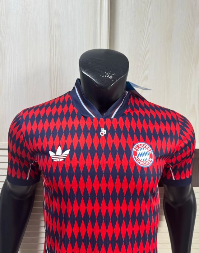 Bayern Munich Man Player version Jersey 25/26