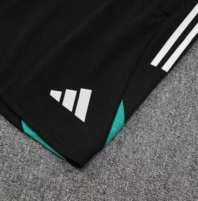 Liverpool Training Short sleeve Suit 25/26