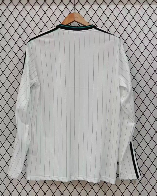 Liverpool Icons Long Sleeve Man Jersey 25/26