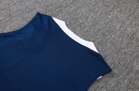 Tottenham Hotspur Training Jersey 25/26